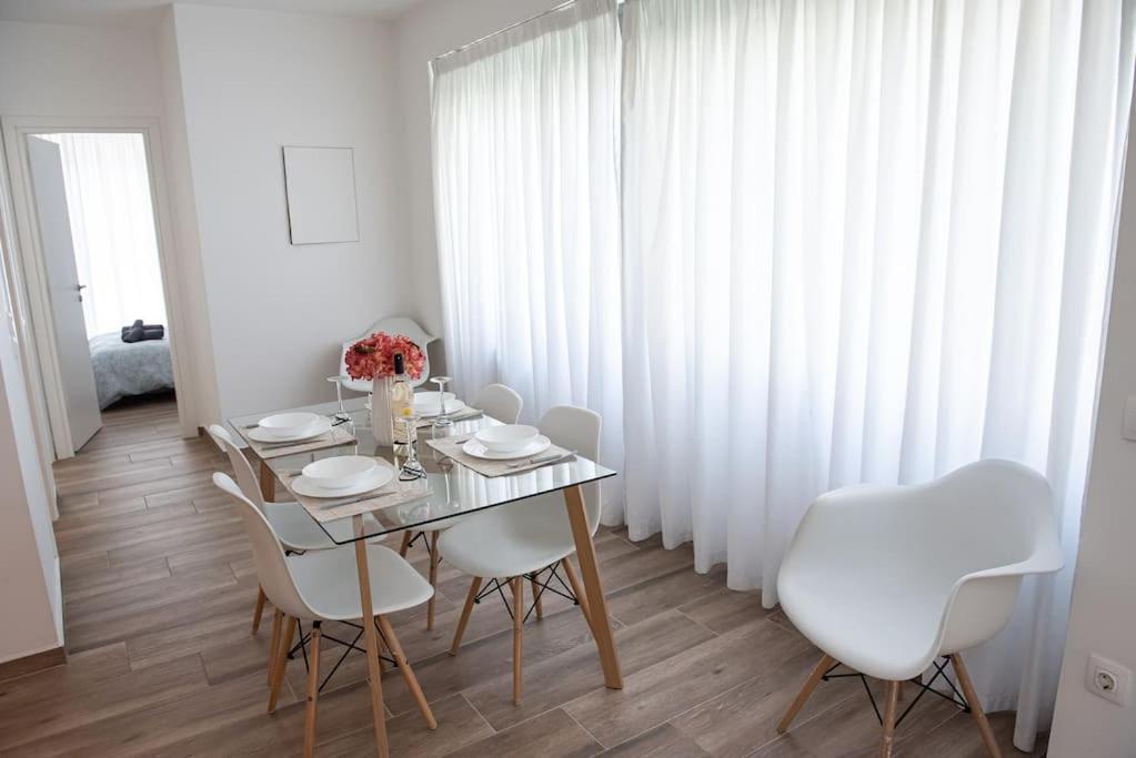 Bright 2Br Apartment In Palaio Faliro- Atenas Exterior foto