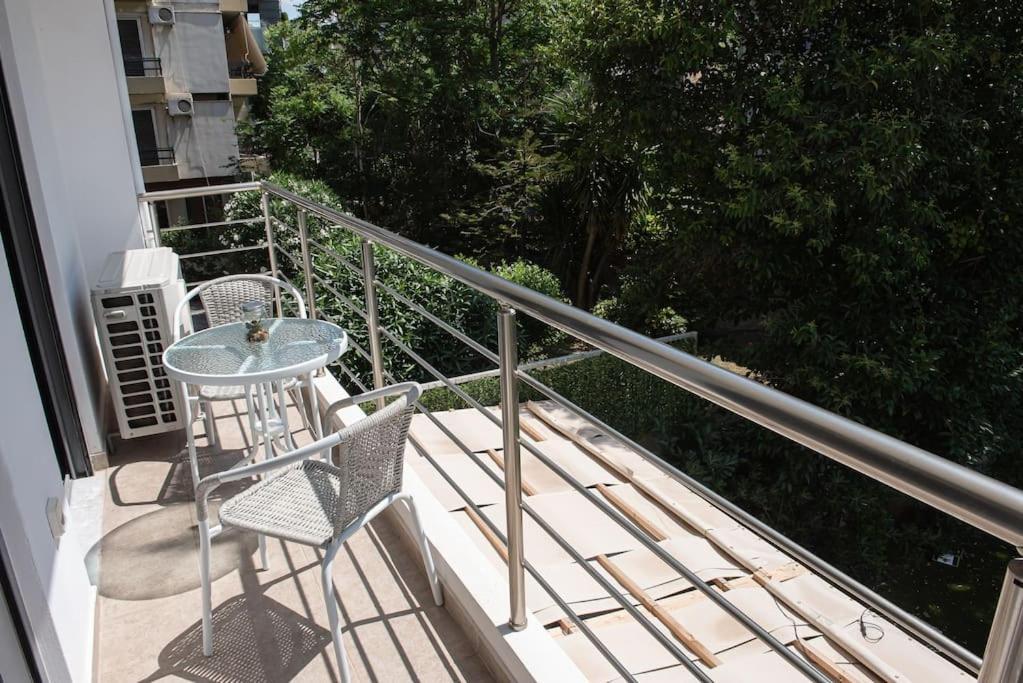 Bright 2Br Apartment In Palaio Faliro- Atenas Exterior foto